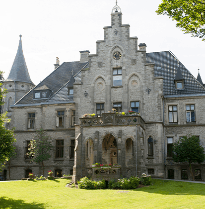 Schloss Gestrof der Paritaetischen Suchthilfe Niedersachsen