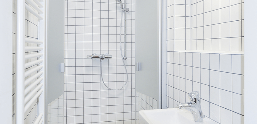Stellwerk-Hannover-duschen Badezimmer mit Dusche im Stellwerk Hannover