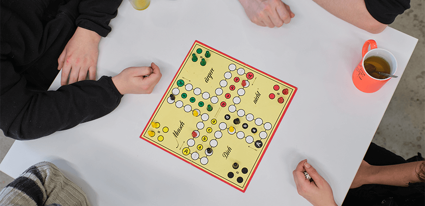 Gesellschaftsspiele in der Tagestaette Hannover