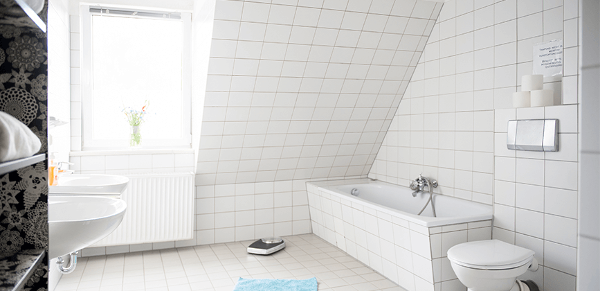 Badezimmer im Wohnheim Oedeme