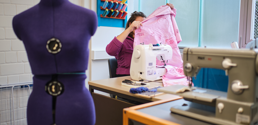 In den arbeitsprojekten Barsinghausen wird viel genäht