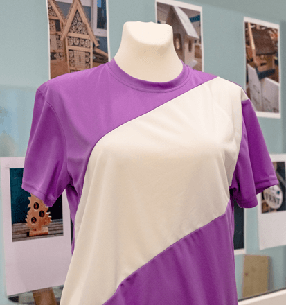 Nachhaltig & kreativ: Ausstellung des Projekts RE:Shirt in der Tagesstätte Hannover